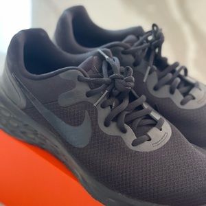 Nike Revolution 6 NN Black/Black Men's Running Shoes Size 8.5